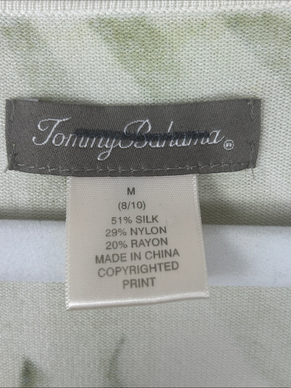 Tommy Bahama Green Palm-Print V-Neck Long Sleeve Sweater - Picture 3 of 6